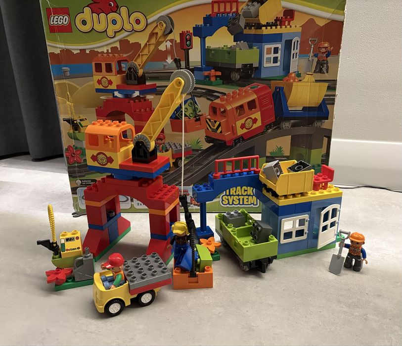 LEGO DUPLO dźwig, stacja