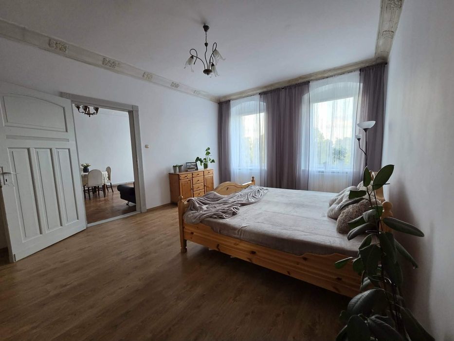 Przestronne, 4-pokojowe mieszkanie (118 m²) w Brzegu