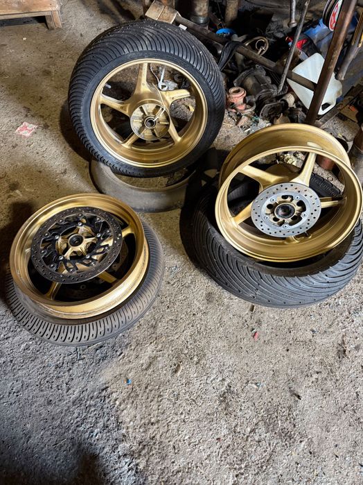 Yamaha r1 felga rn22 felgi