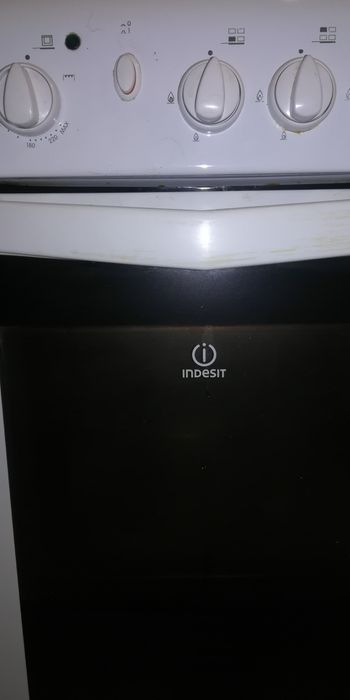 Продам газову плиту ІНДЕЗІТ