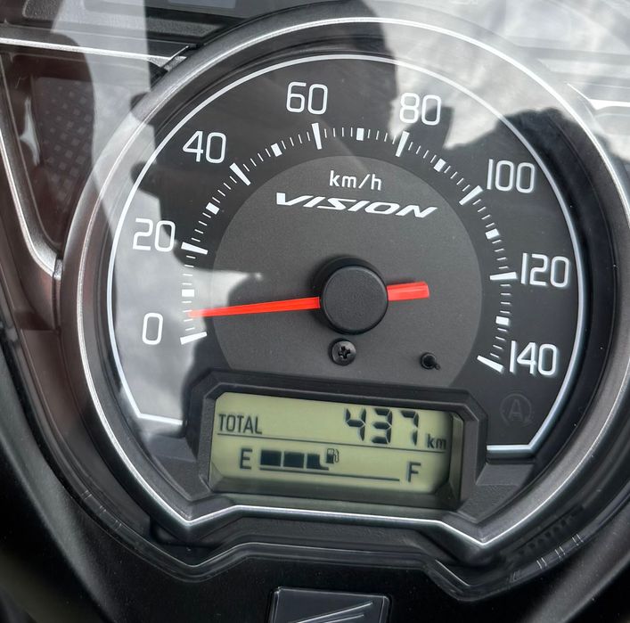 Honda Vision 110cc 450km
