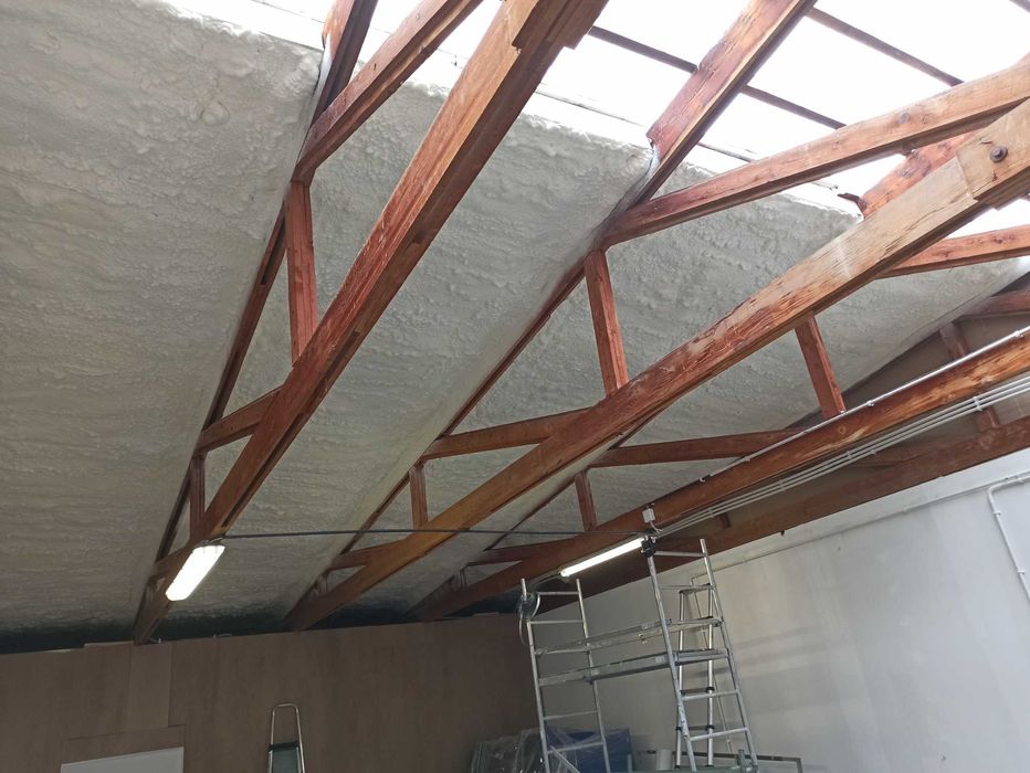 Ocieplanie pianą PUR, Ocieplenie poddasza, Ocieplanie pianka PUR