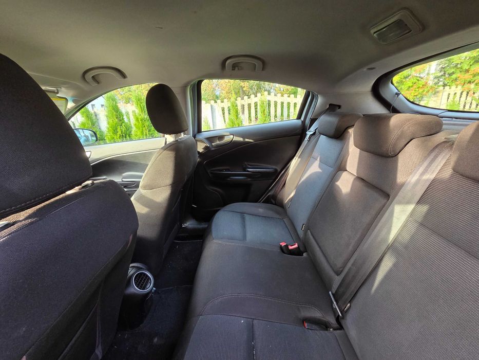 Alfa Romeo Giulietta 1,6 jtdm szara satyna