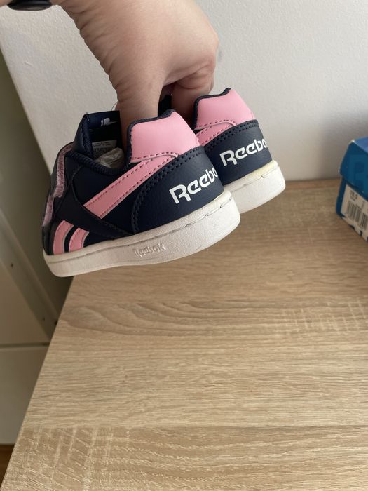 дитячі кросівки оригінал Reebok