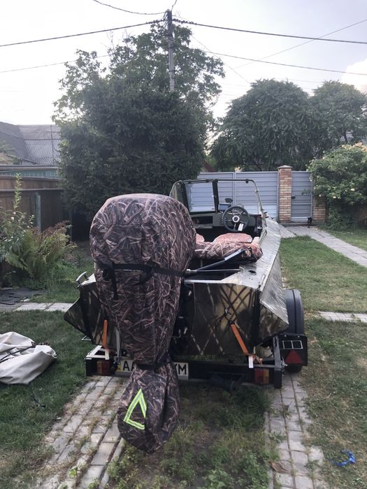 Човень ОБЬ 1 з двигуном Mercury F30ELPT та лафетом