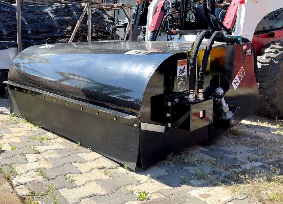 Zamiatarka budowlana, szczotka z pojemnikiem do Skid Steer do ładowarki burtowej Bobcat Lonking