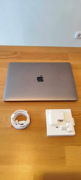 MacBook Pro 13" M1 2020 | 16GB RAM | 512GB SSD