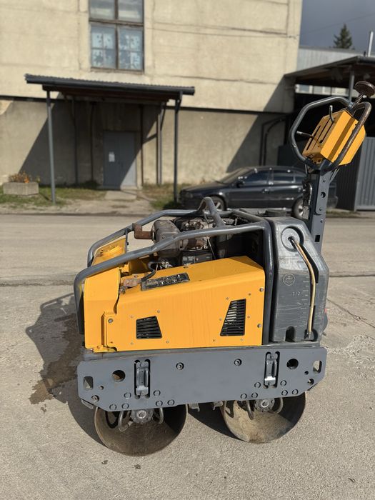 Каток з вібрацією дизельний двигун японський belle tdx 650 з ПДВ 2019