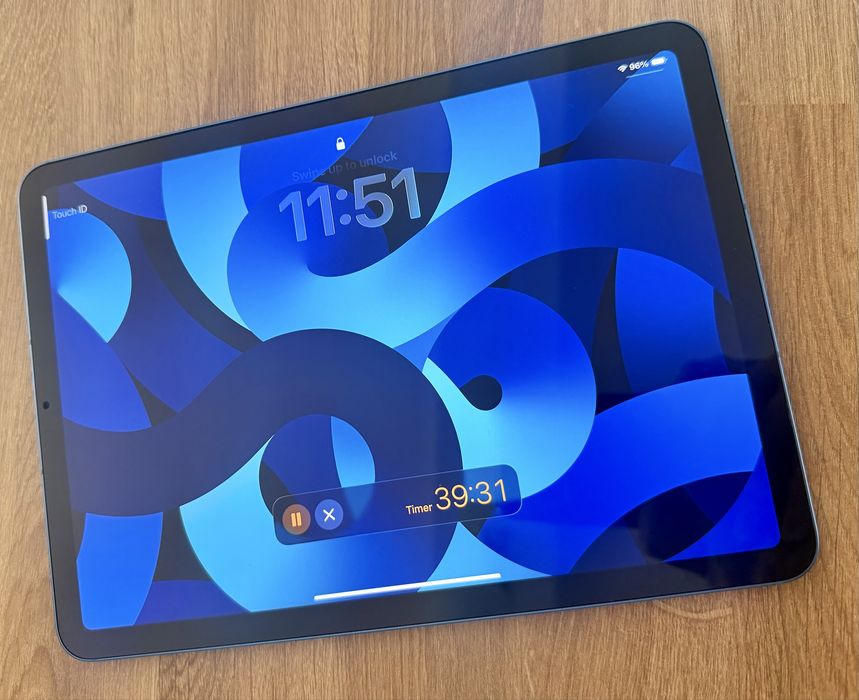 Apple iPad Air 5th M1 64 GB + Cellular | Stan Idealny