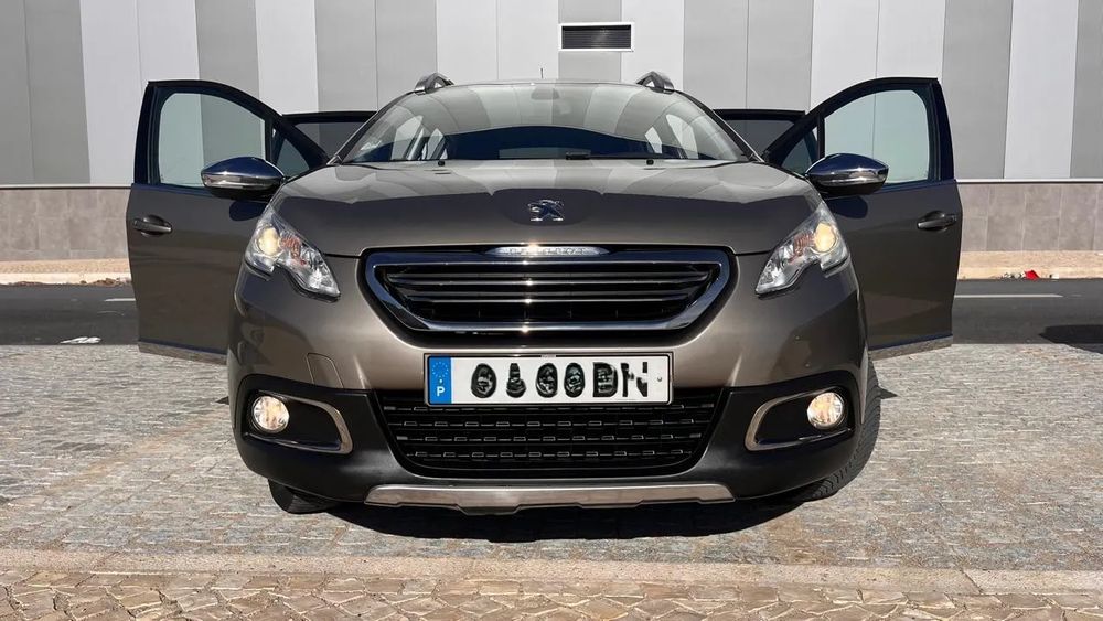 Peugeot 2008 1.2 PureTech Allure