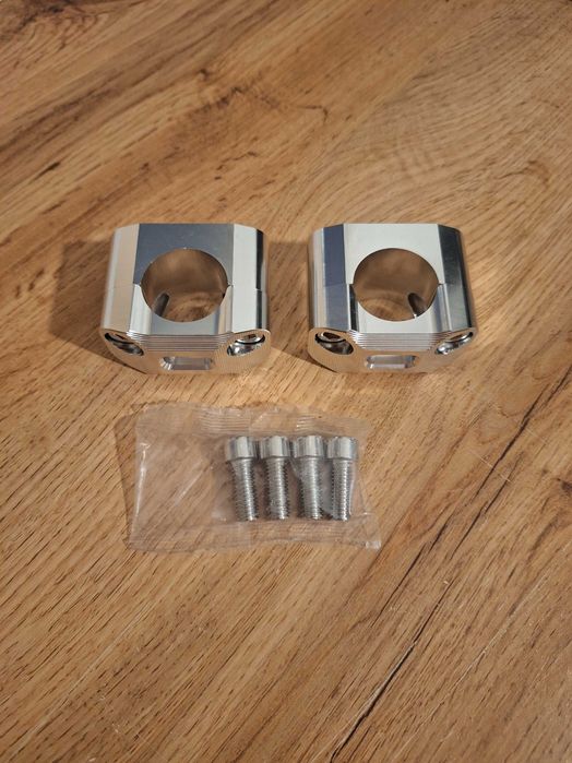 Aumentos de Guiador em Alumínio CNC