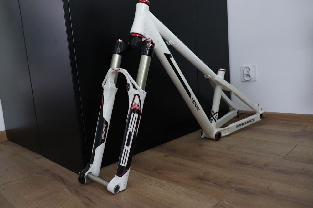 Frameset Rama + amortyzator Dirt Pumptrack