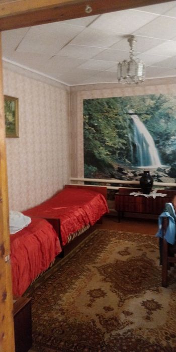 Продається  дачний будинок