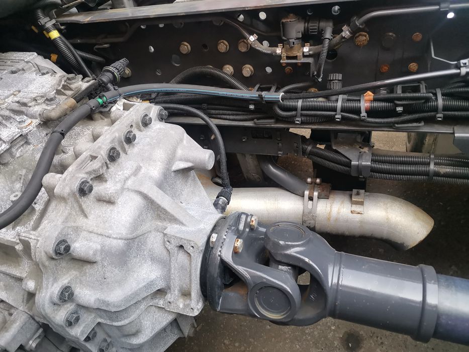 Самоскид Рено преміум