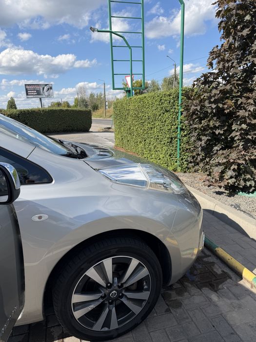 Nissan Leaf Tekna 2014