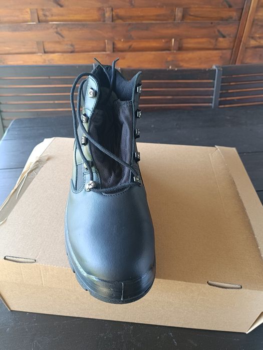 Sprzedam buty taktyczne krótkie