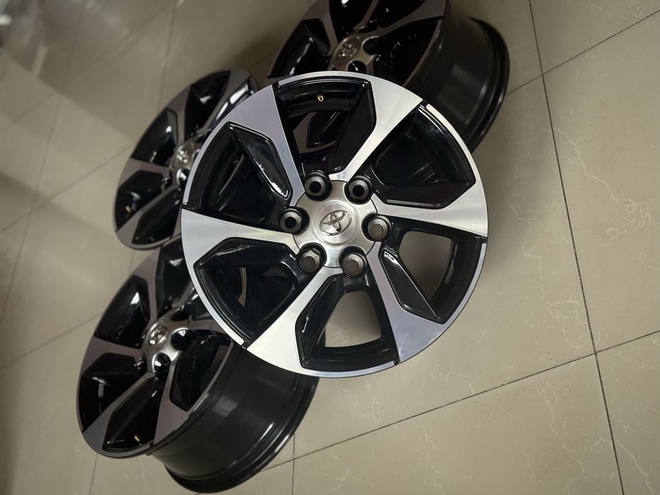Диски оригінал r17/6/139.7 Toyota Hilux Prado Land Cruiser