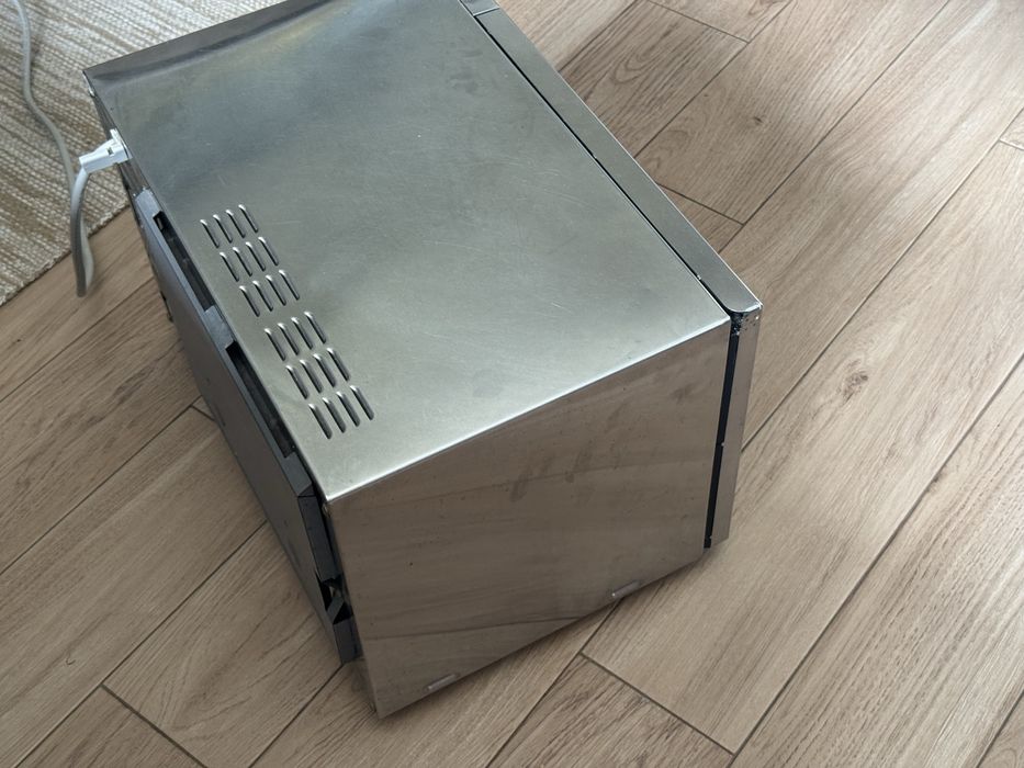 Microondas & Grelhador Bom Estado