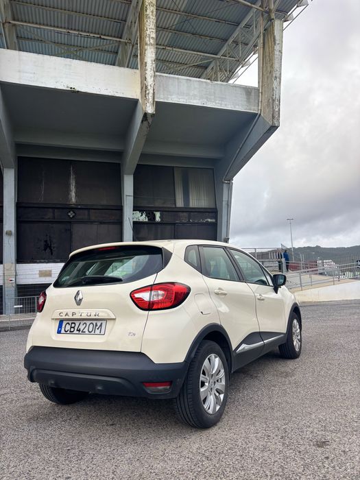 Renault Captur TCe 90