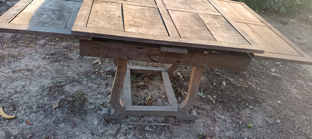 Mesa de abas extensível antiga