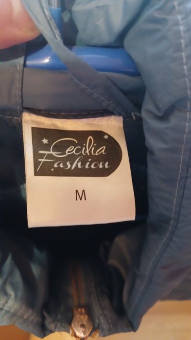 Куртка весняна синього кольору