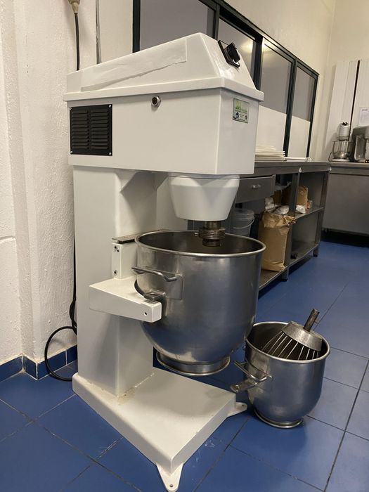 Amassadeira (batedeira) 60L e 30L