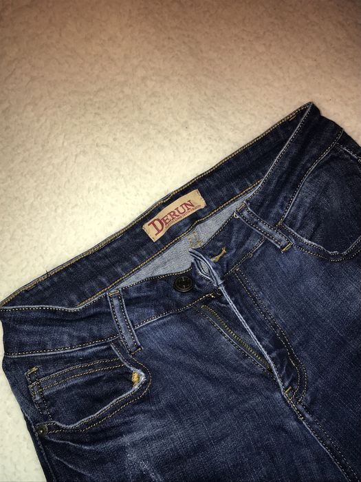 Жіночі джинси