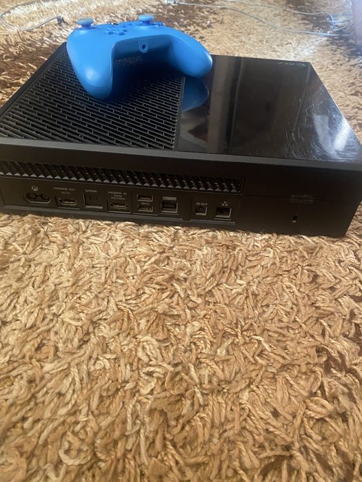 X box one на 500 GB
