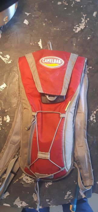 Mochila de ciclista da marca CAMELBAK