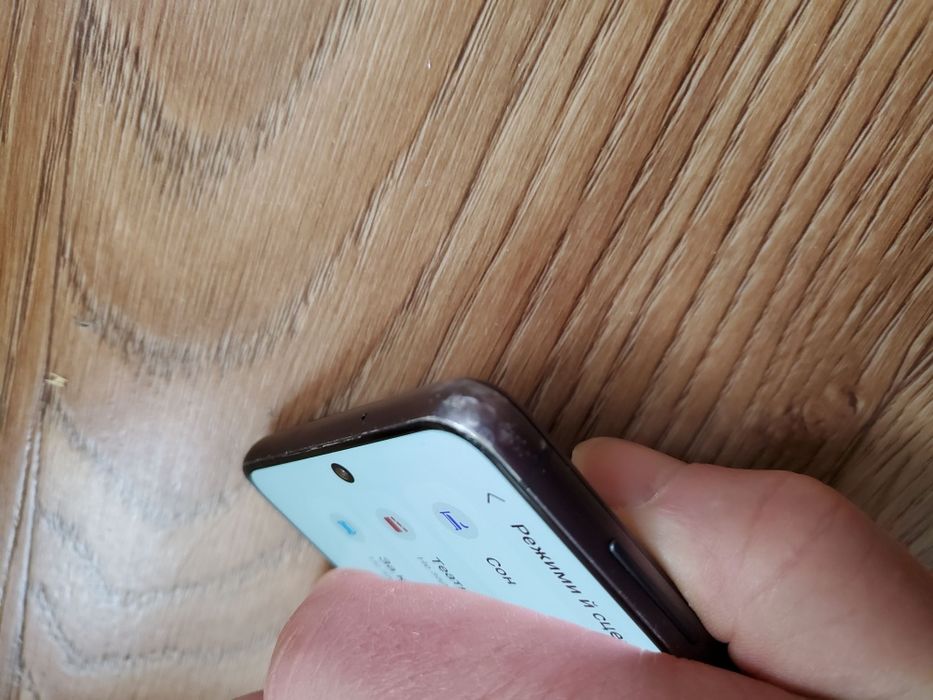 Samsung S21FE на запчасти