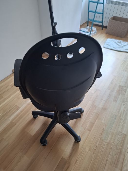 Fotel obrotowy pod komputer