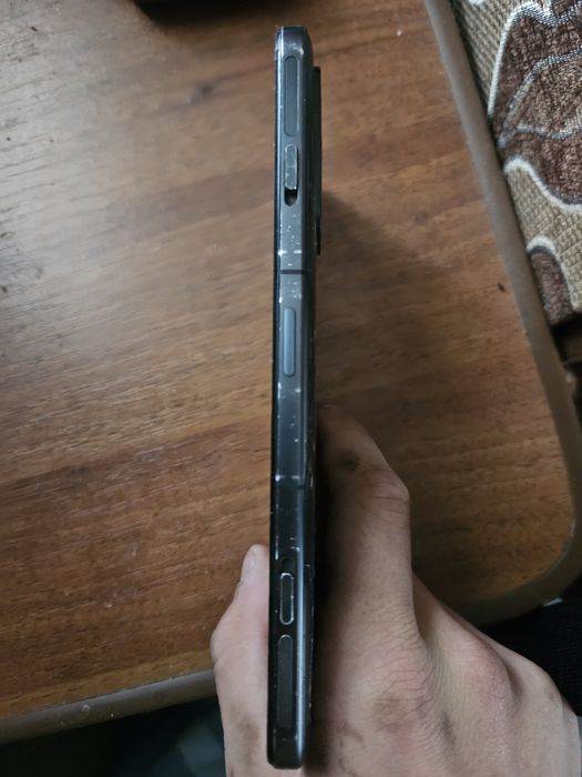 Продам poco f4 gt