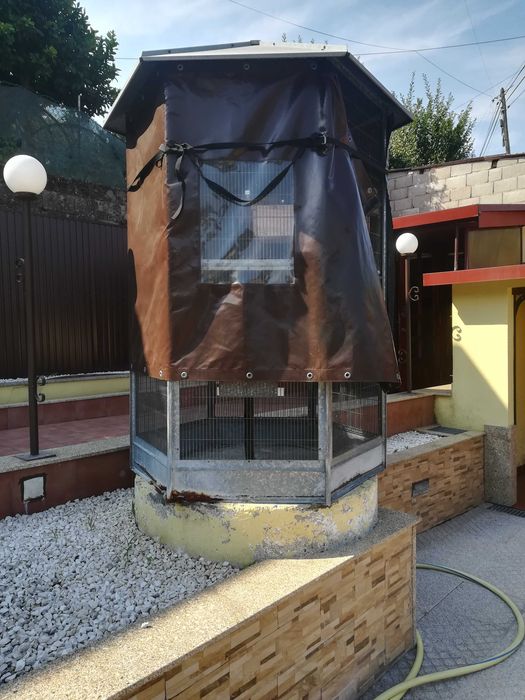 Gaiola pássaros 2 metros altura, 130cm largura