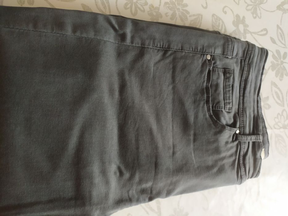 Damskie spodnie wyszczuplające