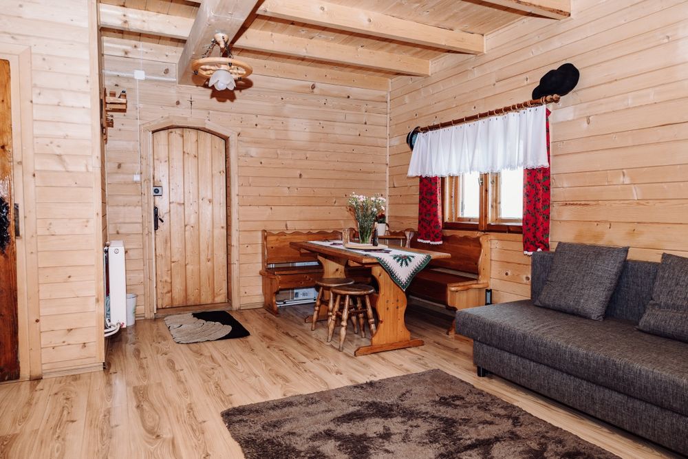 Domek na uboczu,  bacówka,  okolice Zakopane