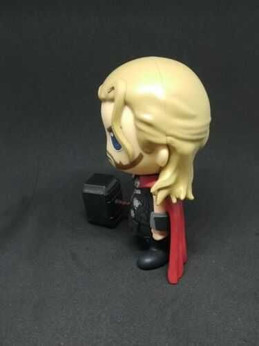 Hot Toys "Thor Vinyl Marvel's Avengers Age of Ultron" Cosbaby - Raro