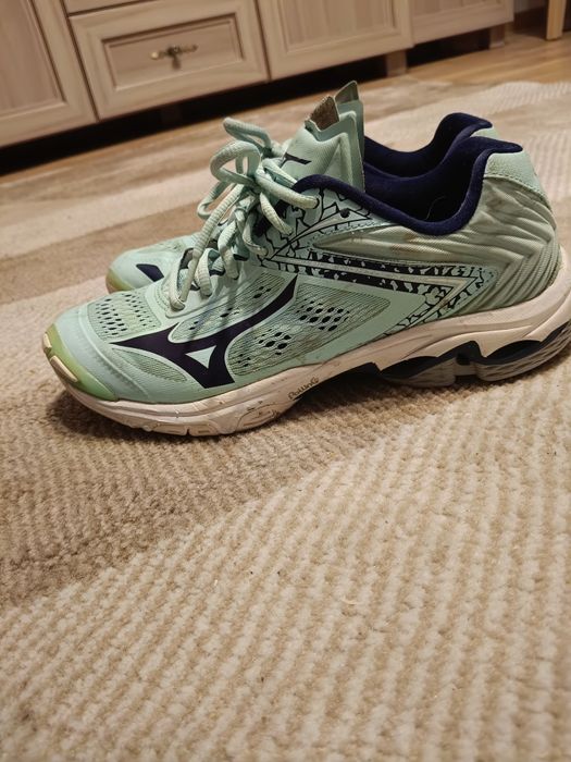 Buty mizuno miętowe