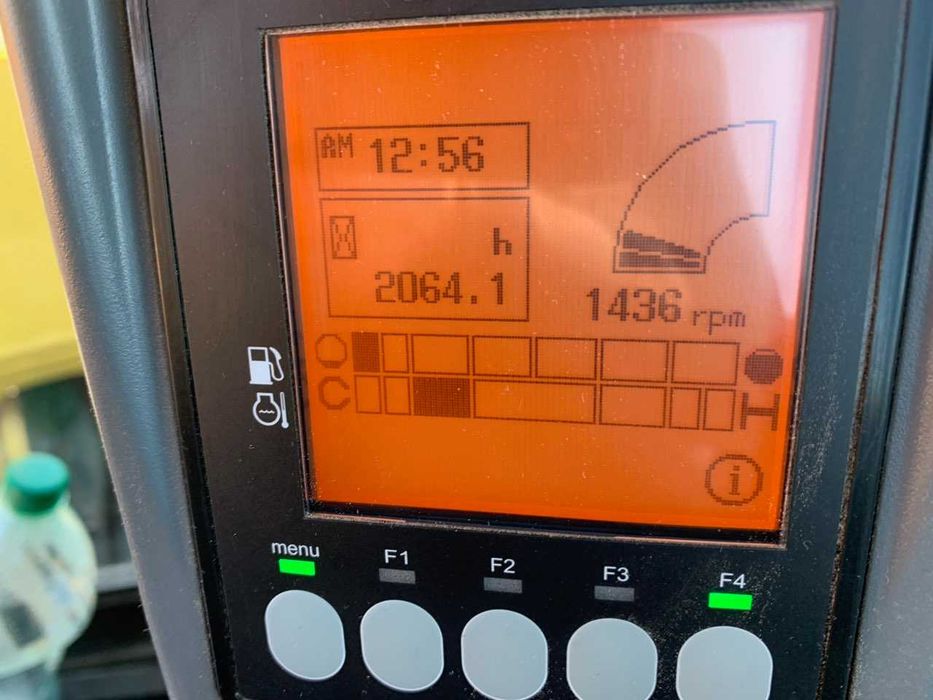 Minikoparka YANMAR SV22