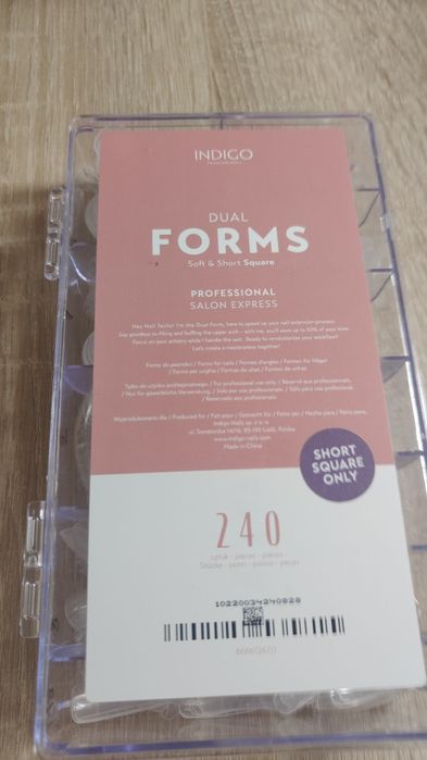 Dual Formy indigo Semilac flexi tips neonal