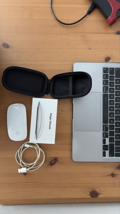 Apple Magic Mouse 2 + Capa+ cabo lightening