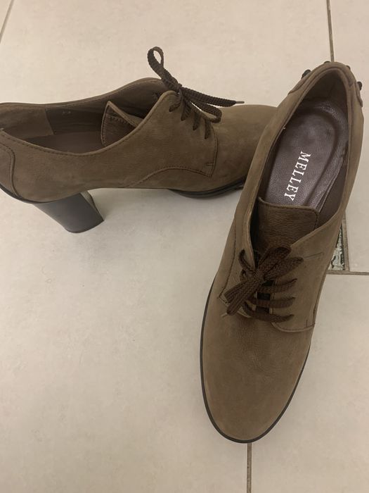 Ботинки женские