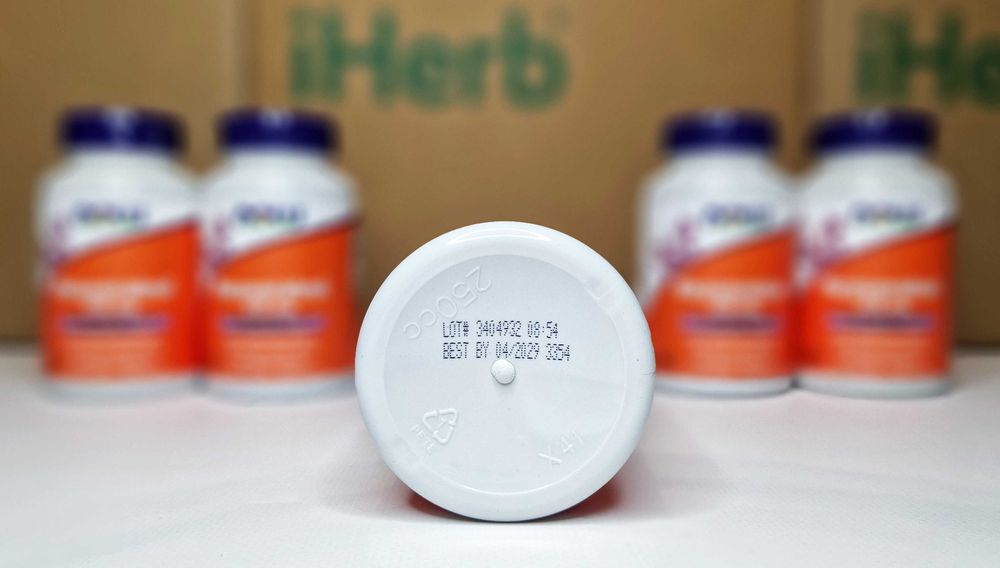 Натуральний ресвератрол NOW Foods Resveratrol, 200 мг, 60 та 120 шт