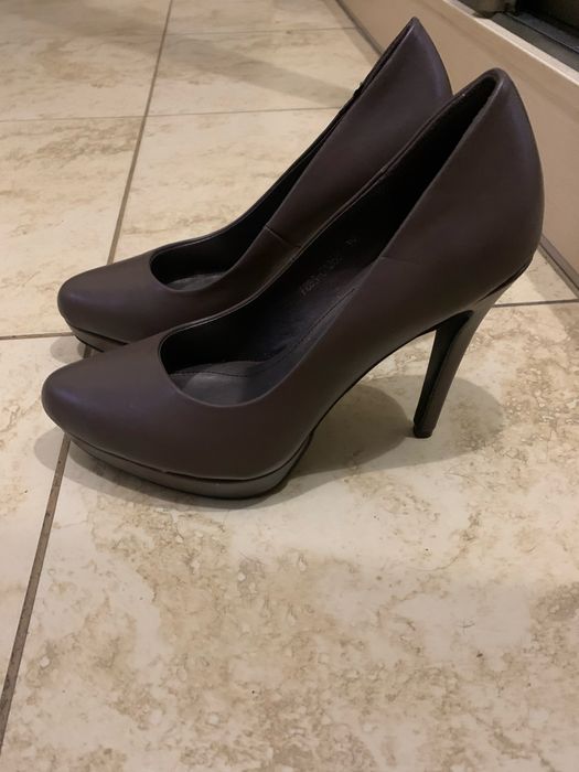 Прдам женские туфли