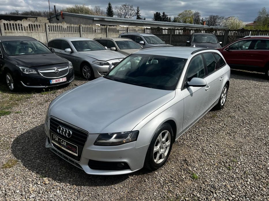 Audi A4 Avant Piękne A4 B8 2,0 TDI 136 KM ! Nawigacja ! Tempomat ! Dowozimy !