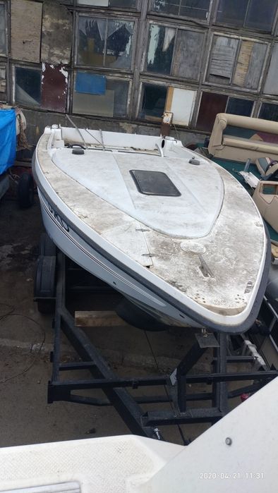 Спортивный каютный катер Челенджер USA 7.20 м