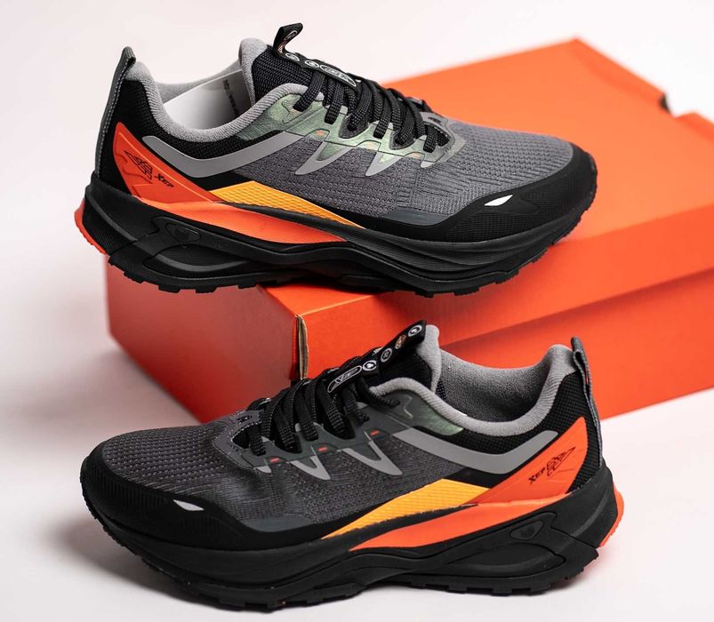 Мужские кроссовки Xtep Running Shoes 977419110030 Charcoal Grey/Black серые с черным