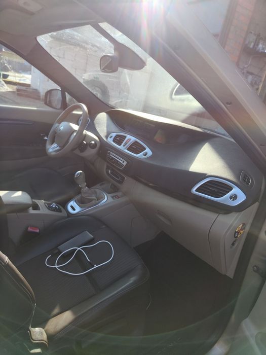 Renault Scenic Megane 2010 lll покоління Рено Сценік  Меган