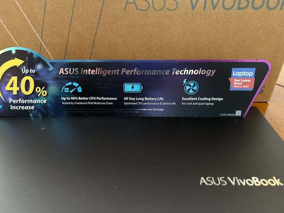 Computador Asus VivoBook com muito pouco uso.