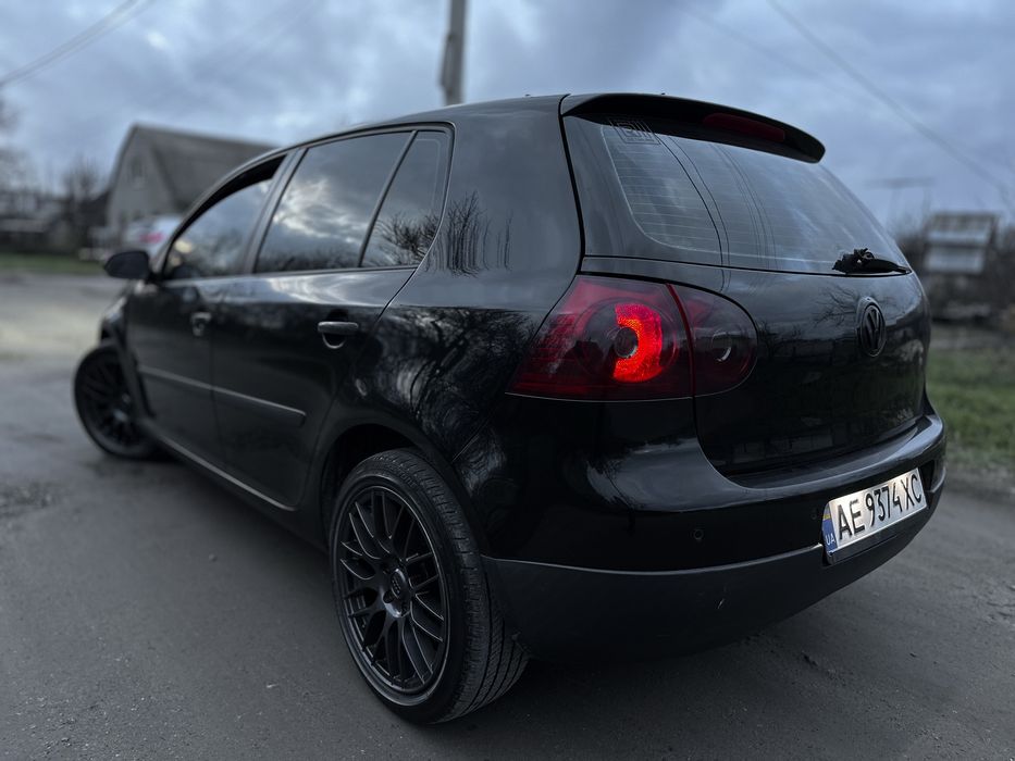 Продам Volkswagen Golf 5