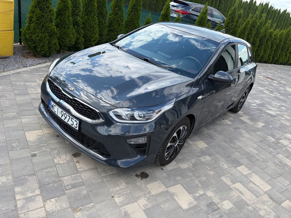 Samochód osobowy Kia Ceed